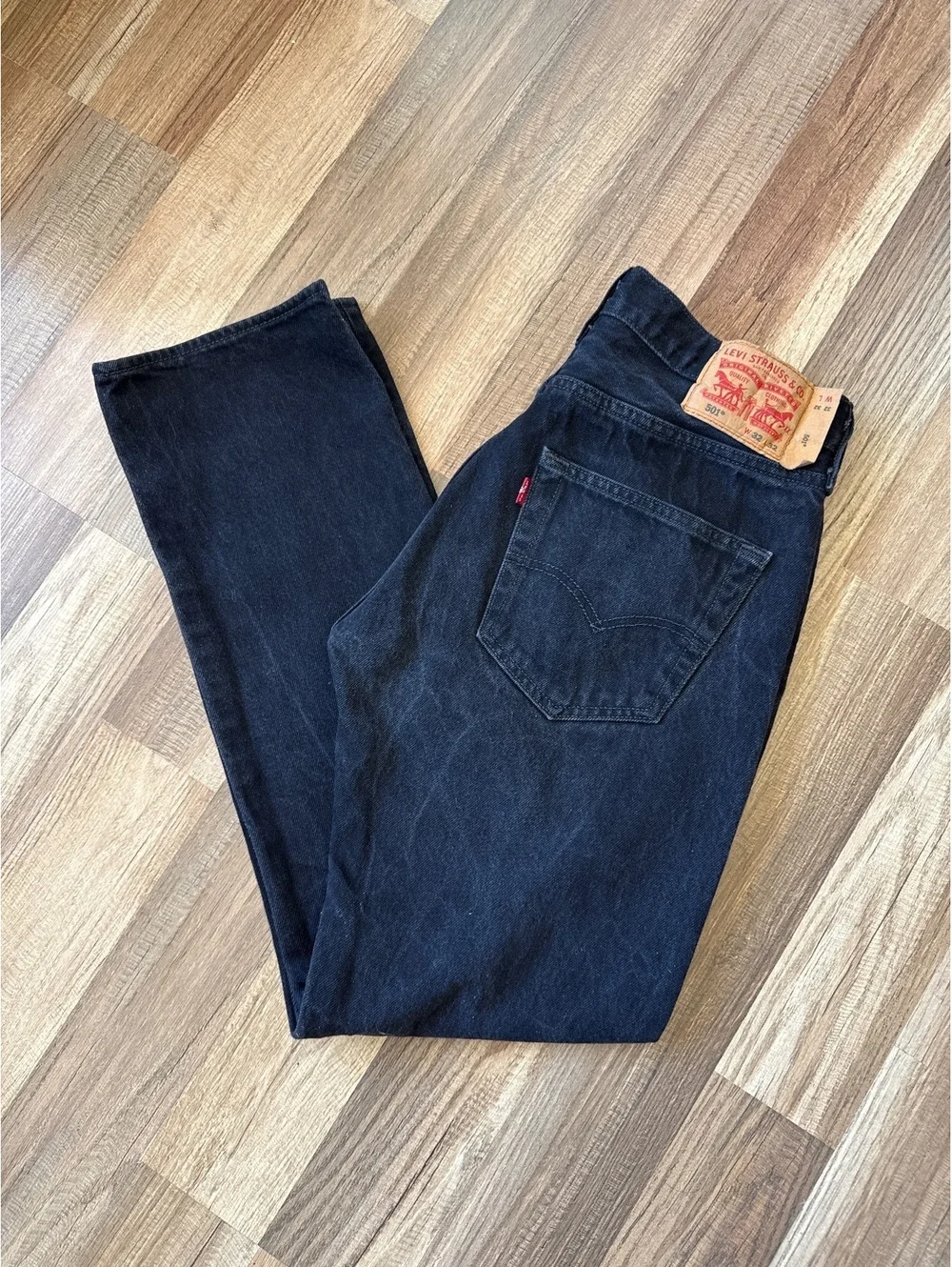 Levi's 501 Button Fly Jeans Men's 32x30.5 Black Straight Leg Denim USA Classic